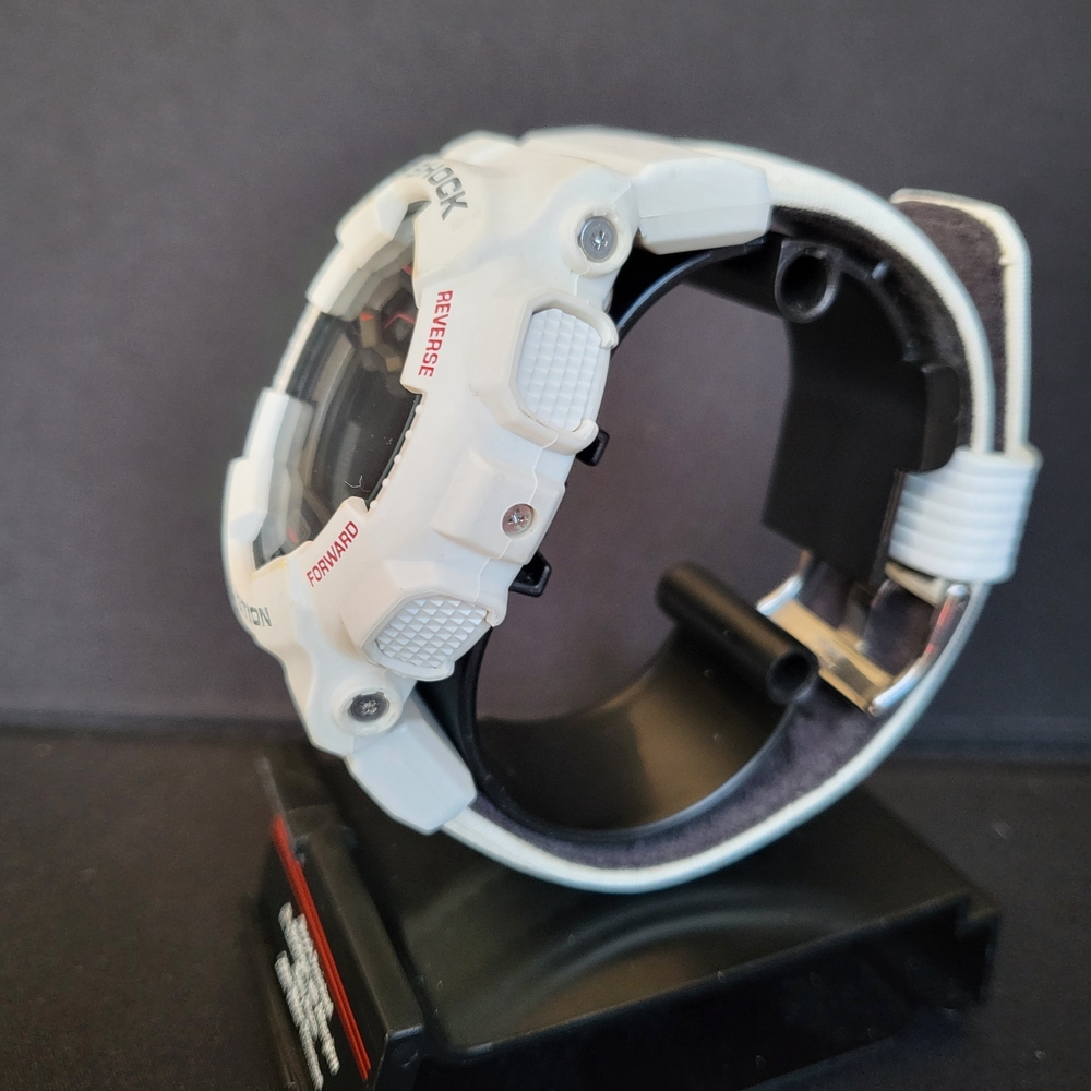 G-SHOCK WATCH ⌚️ GLS-100 G-LIDE, RARE - Picture 2 of 8